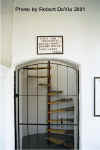 tibbetts_stairs.jpg (22777 bytes)