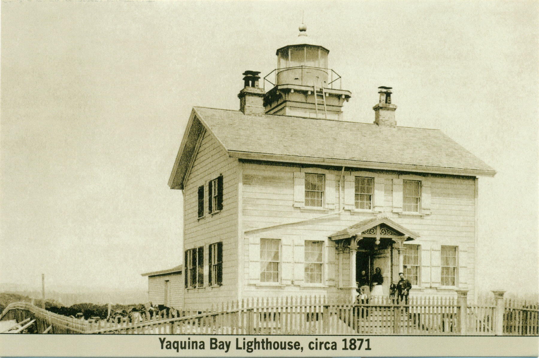 Yaquina Bay Lighthouse Postcard #898 (OR)