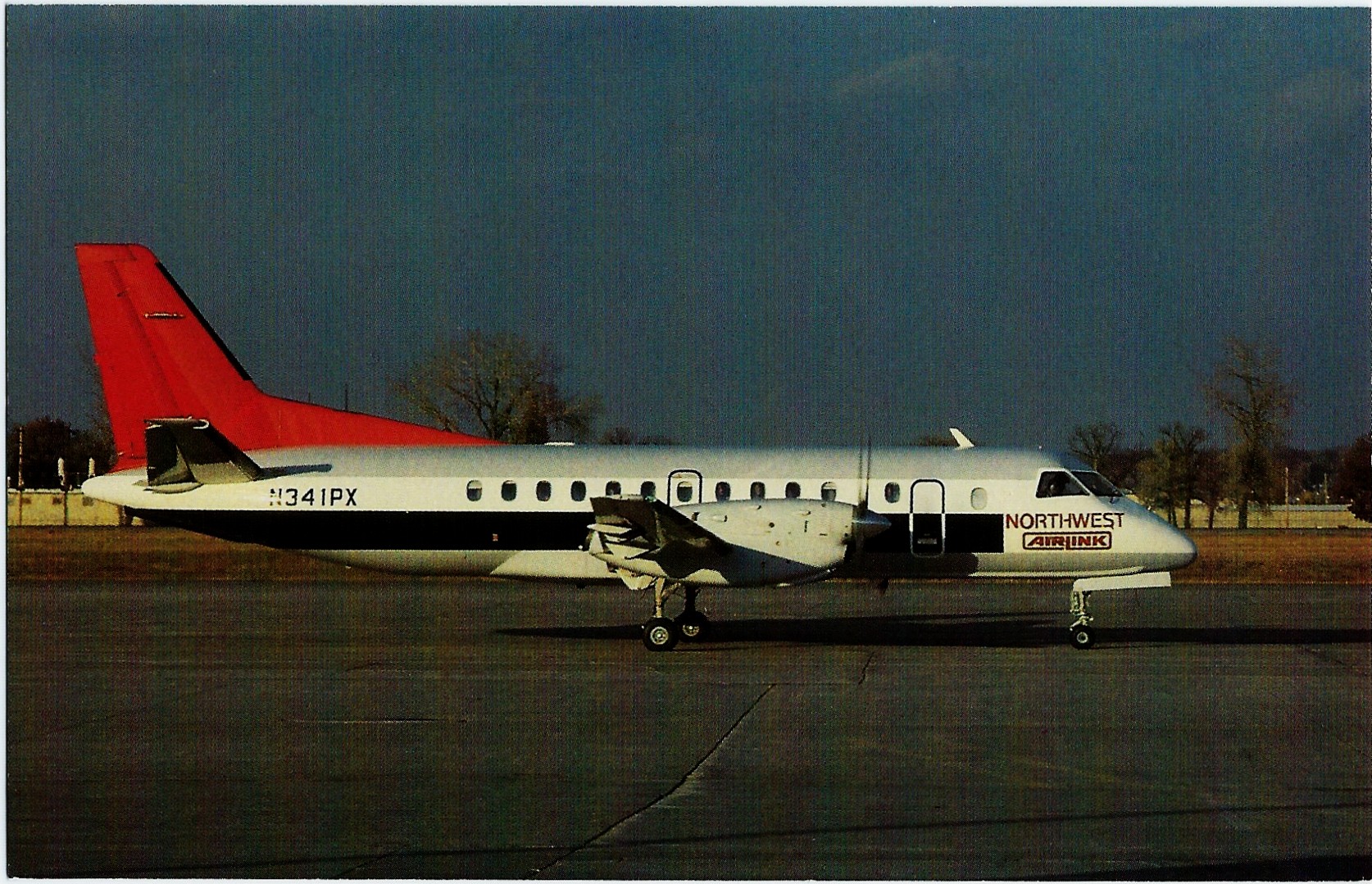 NORTHWEST AIRLINK/EXPRESS AIRLINES I Airplane Postcard N341PX - Click Image to Close