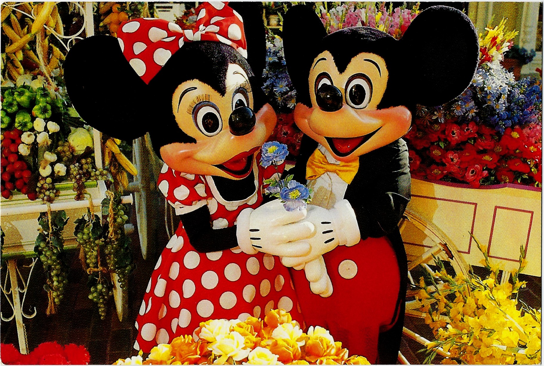 Walt Disney World Main Street Flower Market Mickey & Minnie - Click Image to Close