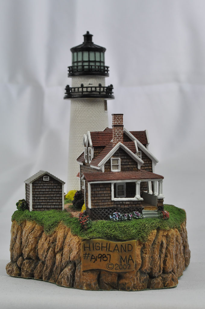 Highland, MA Lighthouse HL439 #A1987 2002 Harbour Lights® Highland, MA Lighthouse HL439 #A1987 2002 Harbour Lights®