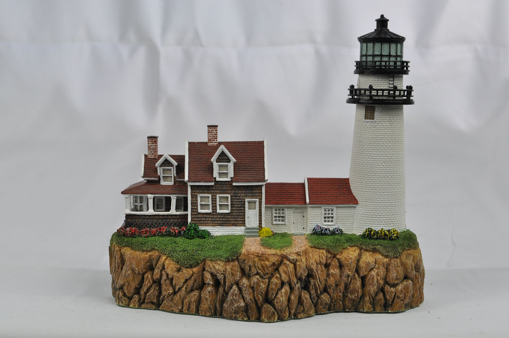 Highland, MA Lighthouse HL439 #A1987 2002 Harbour Lights® - Click Image to Close