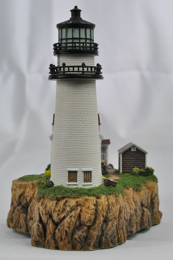 Highland, MA Lighthouse HL439 #A1987 2002 Harbour Lights® - Click Image to Close