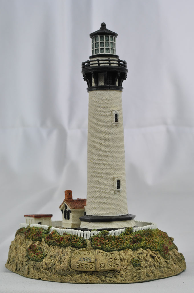 Pigeon Point, CA HL199 2188/5000 1997 Harbour Lights® Pigeon Point, CA HL199 2188/5000 1997 Harbour Lights®