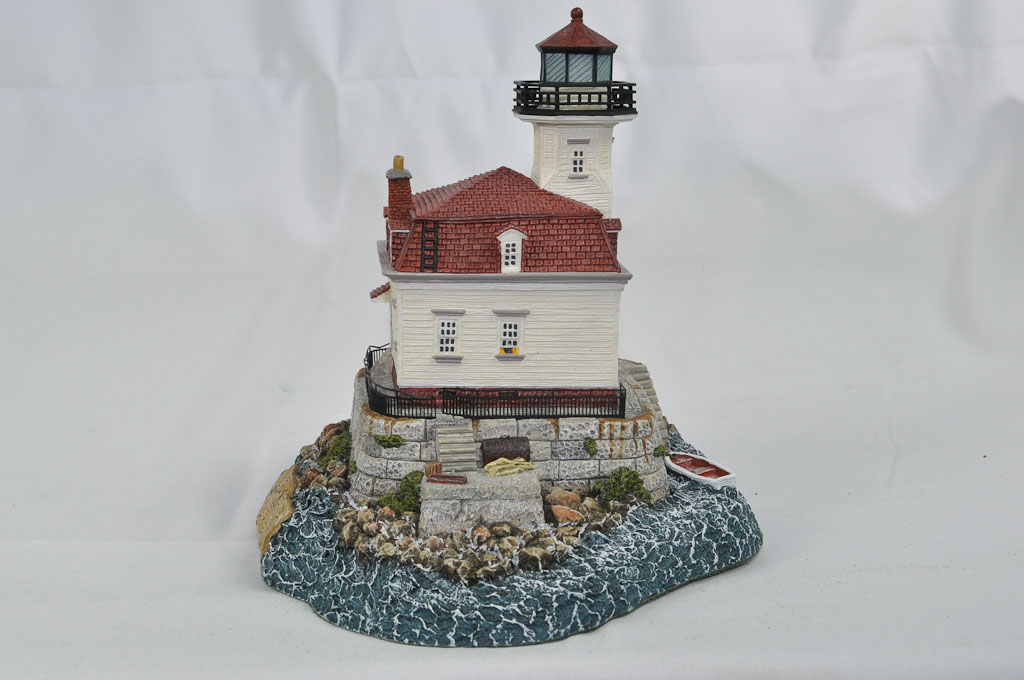 Esopus Meadows, NY Lighthouse HL231 #2975/10000 Signed 1999