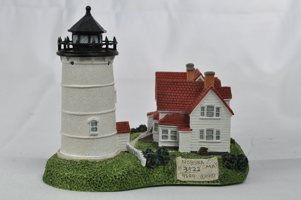 Nobska, MA Lighthouse HL203 #3522/9500 1997 Harbour Lights® Nobska, MA Lighthouse HL203 #3522/9500 1997 Harbour Lights®