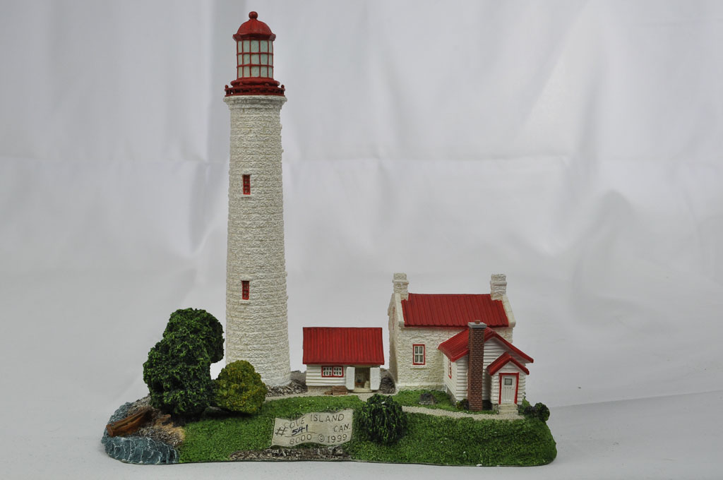 Cove Island, Ontario Lighthouse HL233 #541/8000 1999 Harbour Lig Cove Island, Ontario Lighthouse HL233 #541/8000 1999 Harbour Lig