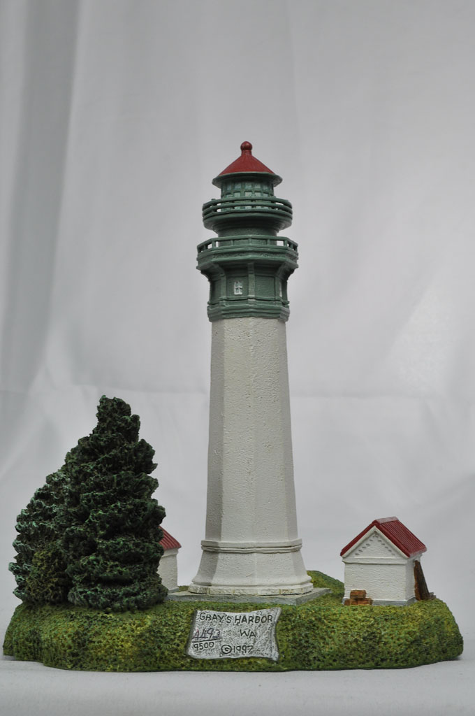 Gray's Harbor, WA Lighthouse HL202 #4492/9500 1997 Harbour Light - Click Image to Close