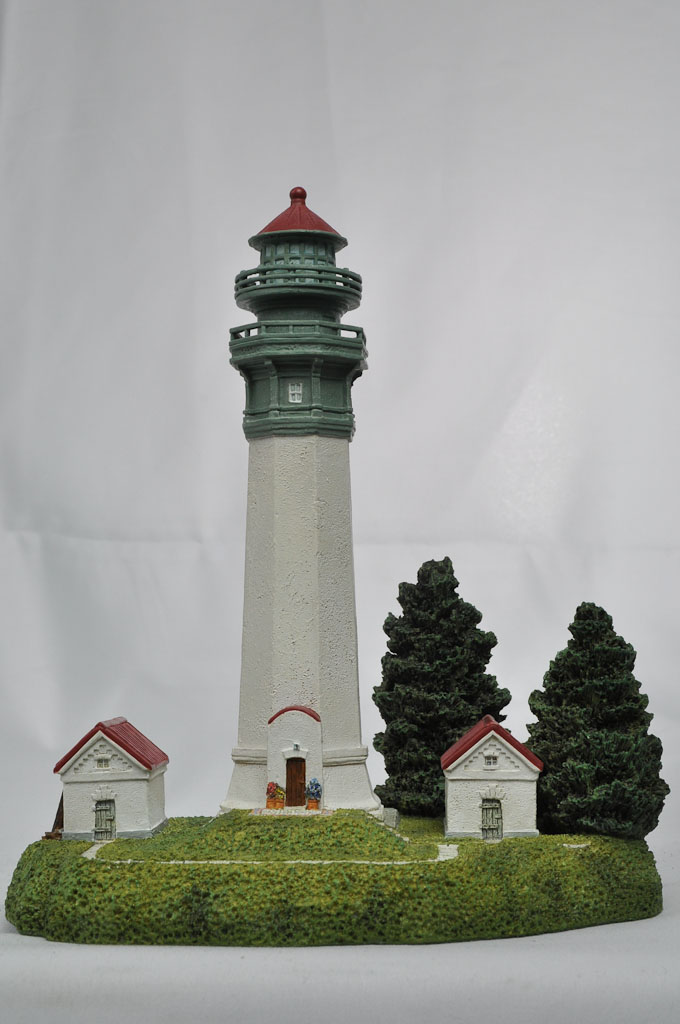 Gray's Harbor, WA Lighthouse HL202 #4492/9500 1997 Harbour Light - Click Image to Close