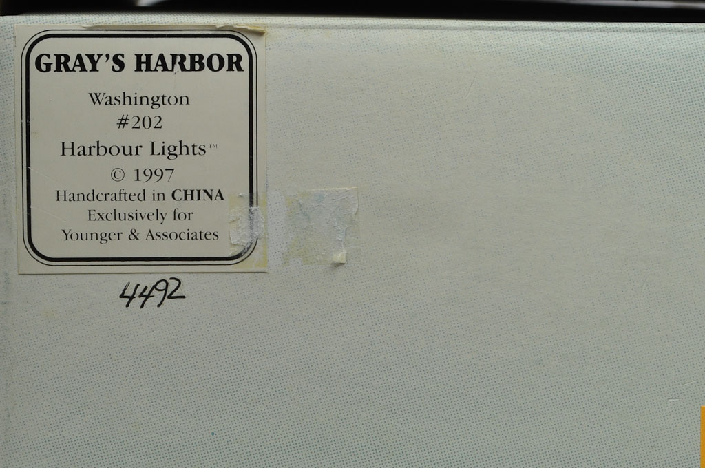 Gray's Harbor, WA Lighthouse HL202 #4492/9500 1997 Harbour Light - Click Image to Close