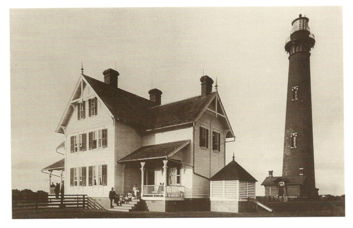 Currituck Beach Lighthouse Postcard (NC) - Click Image to Close