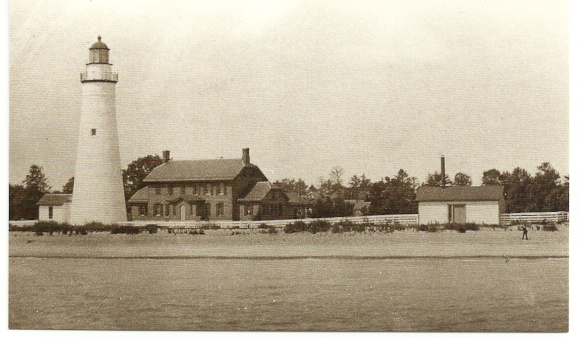 Fort Gratiot Lighthouse Postcard (MI)