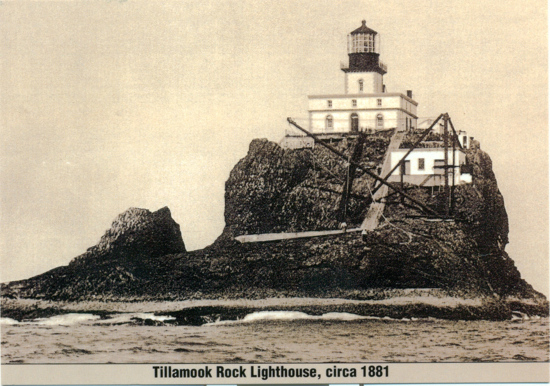 Tillamook Rock Lighthouse Postcard #857 (OR) - Click Image to Close