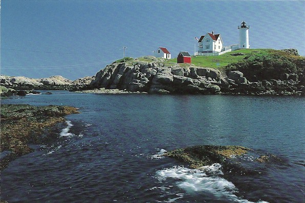 Nubble Lighthouse Postcard CN52 (ME) - Click Image to Close