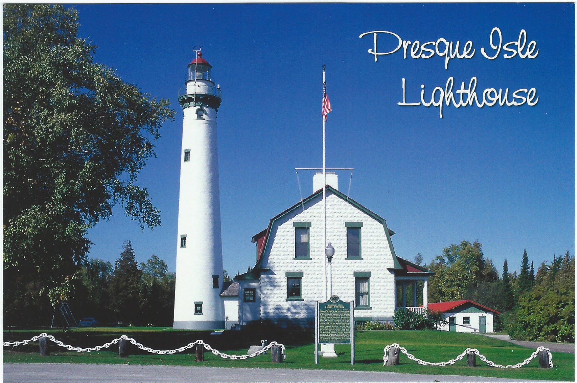 Presque Isle Lighthouse Postcard 10039s (MI) - Click Image to Close