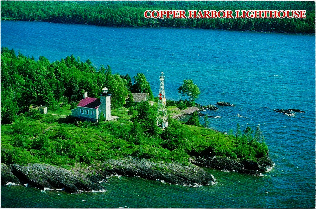 Copper Harbor Lighthouse Postcard 7867