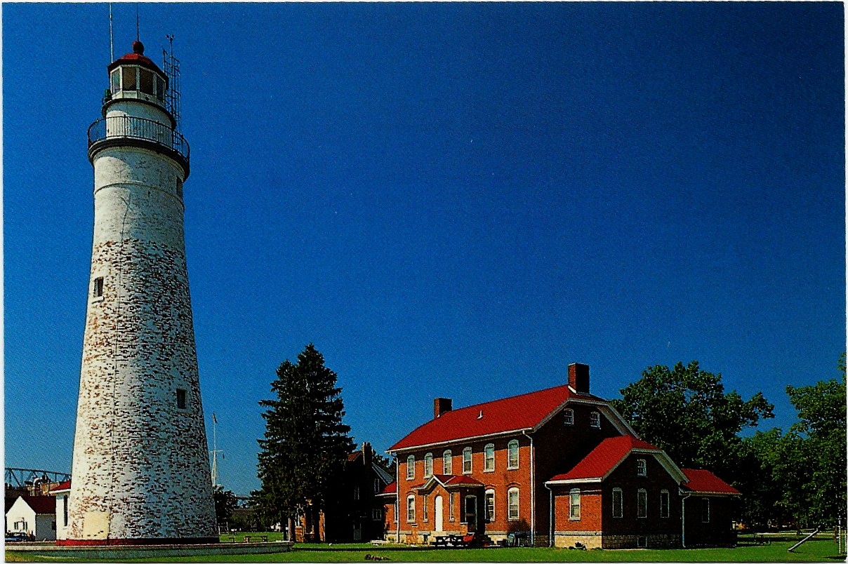 Fort Gratiot Lighthouse Postcard 8508