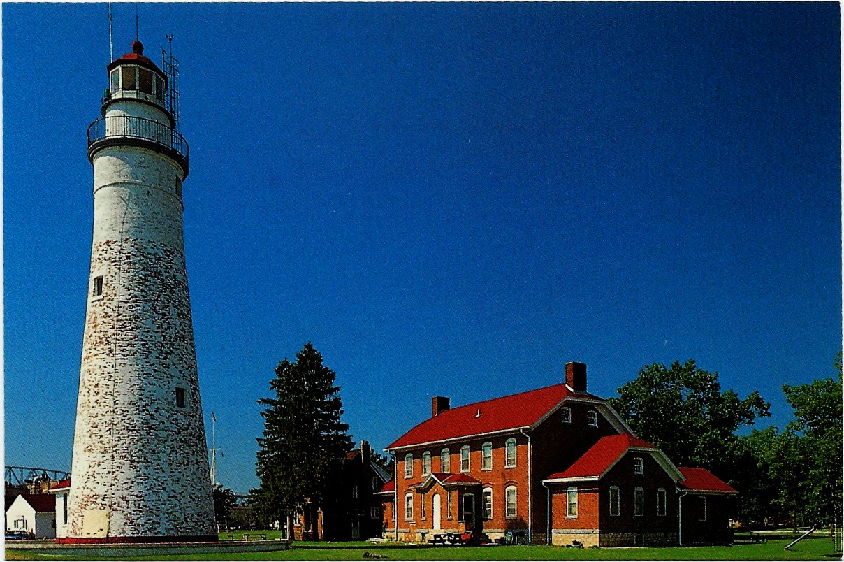 Fort Gratiot Lighthouse Postcard 8508 - Click Image to Close