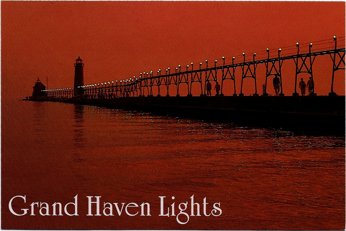 Grand Haven Lights Postcard 4301