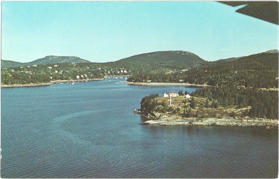 BEAR ISLAND LIGHTHOUSE MAINE POSTCARD #74 88329 (ME) - Click Image to Close