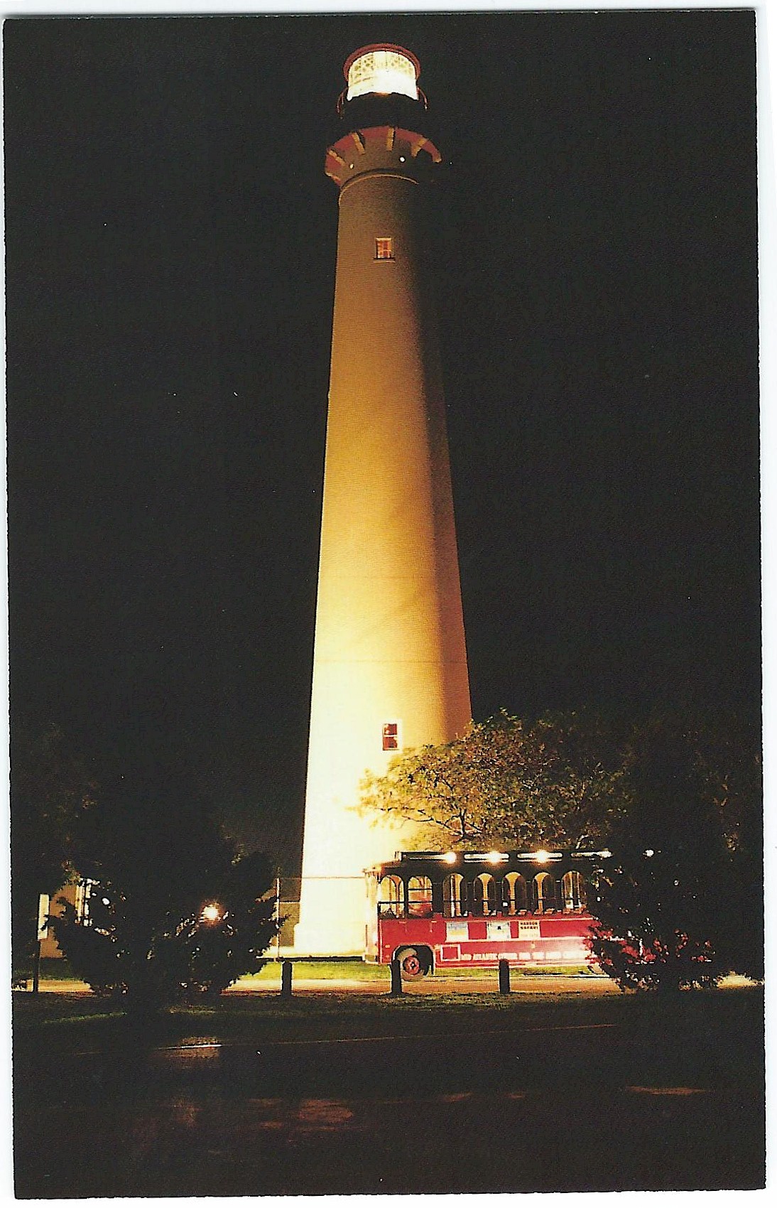 CAPE MAY LIGHTHOUSE POSTCARD D24251 NEW JERSEY (NJ) CAPE MAY LIGHTHOUSE POSTCARD D24251 NEW JERSEY (NJ)