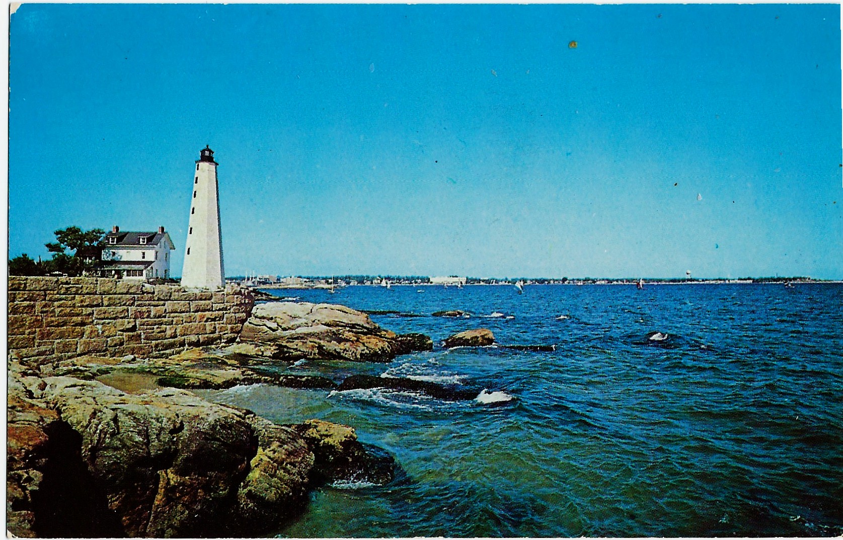 New London Connecticut (CT) Lighthouse Postcard 21093