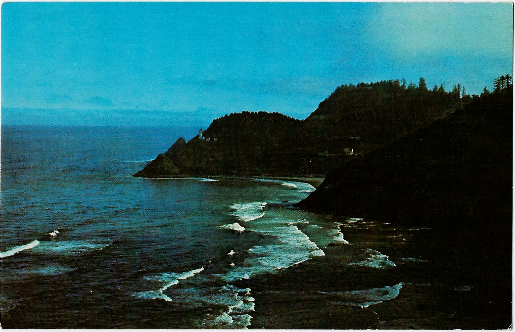 Heceta Head Lighthouse & Devil's Elbow State Park Postcard 51272 - Click Image to Close