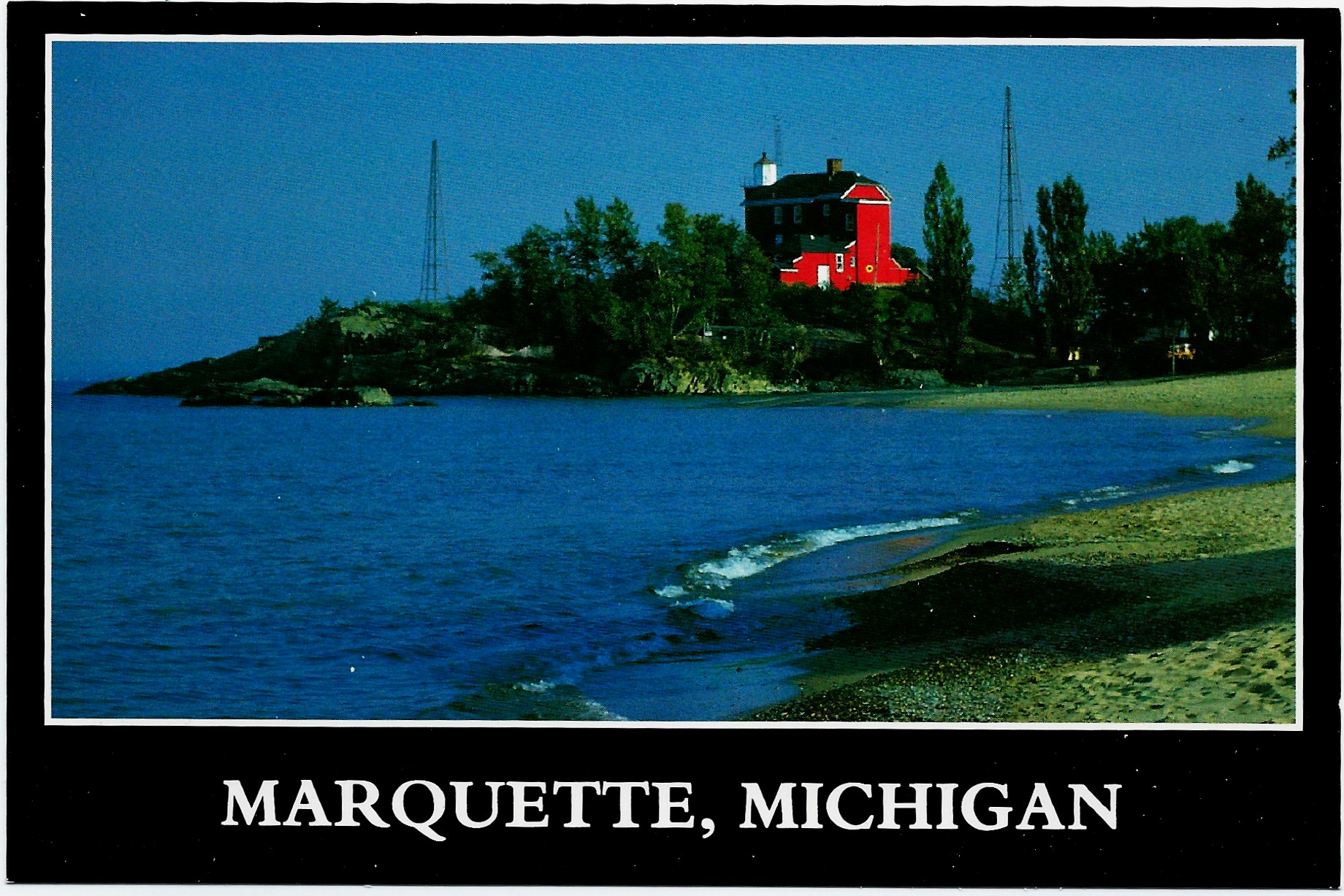 Marquette Harbor Lighthouse Postcard 7618 (MI) - Click Image to Close