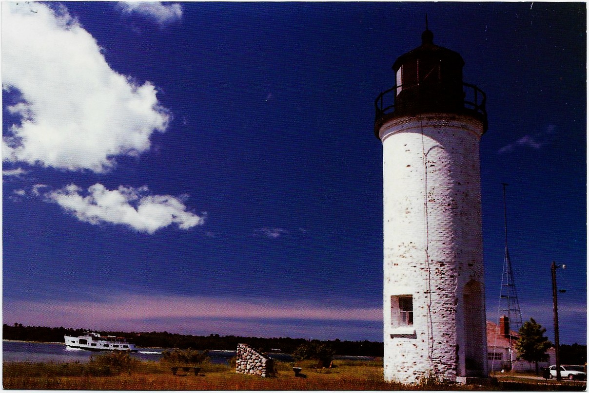 Whiskey Point (Harbor) Lighthouse Postcard 60100-C (MI)